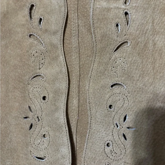Coldwater Creek TAN 100% leather VEST open front with lace cut outs size L - Picture 6 of 8